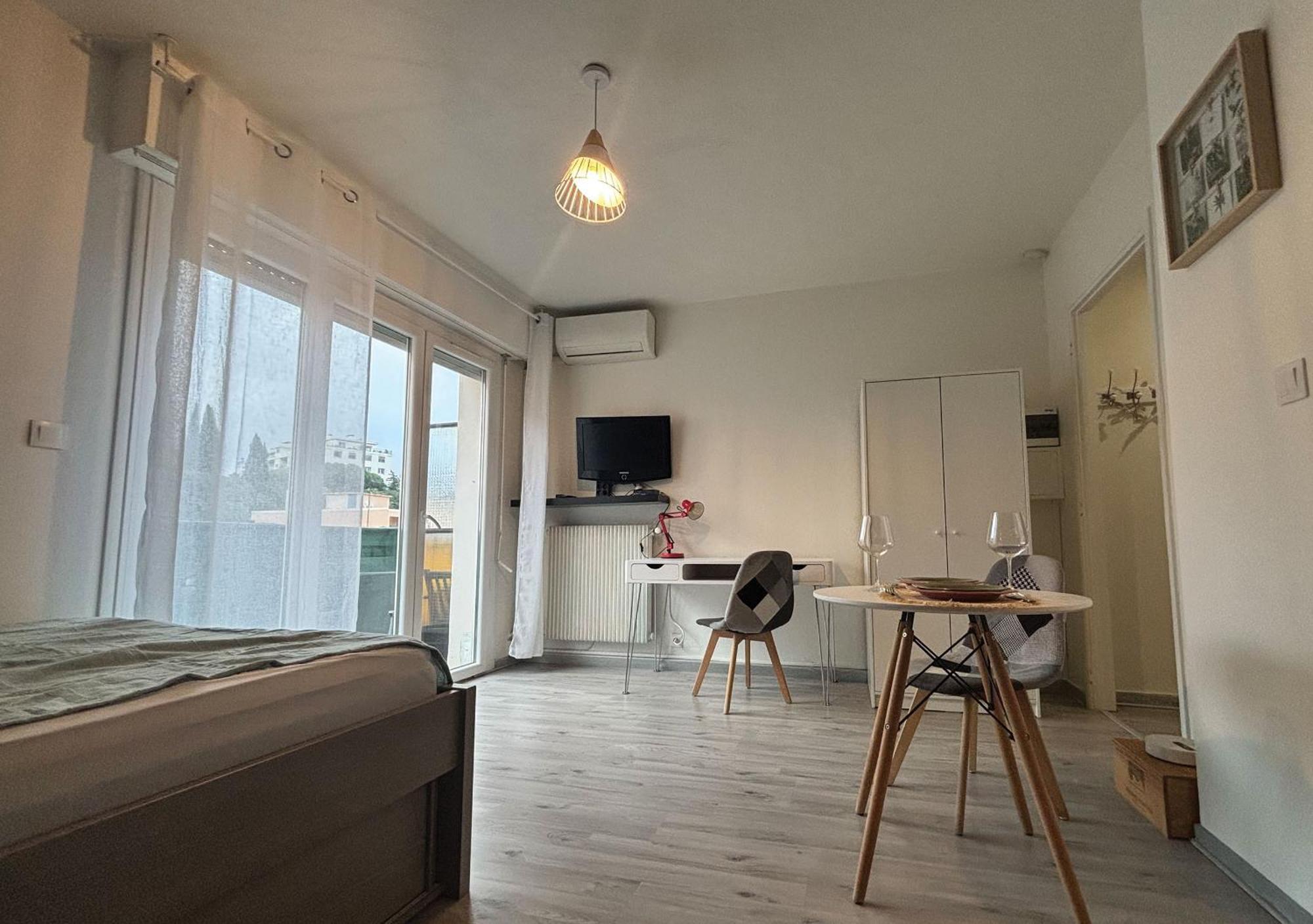 Charming Studio In Nice 2-Min Walk To The Sea Exterior photo